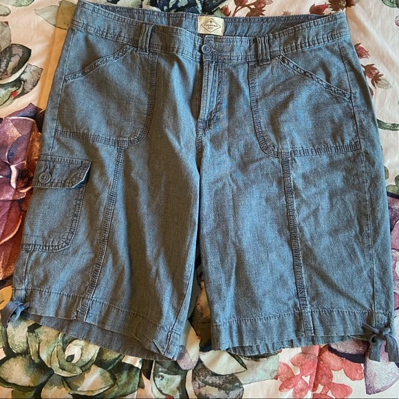 St. John's Bay Pants - St. John’s Bay Women’s Shorts 💙